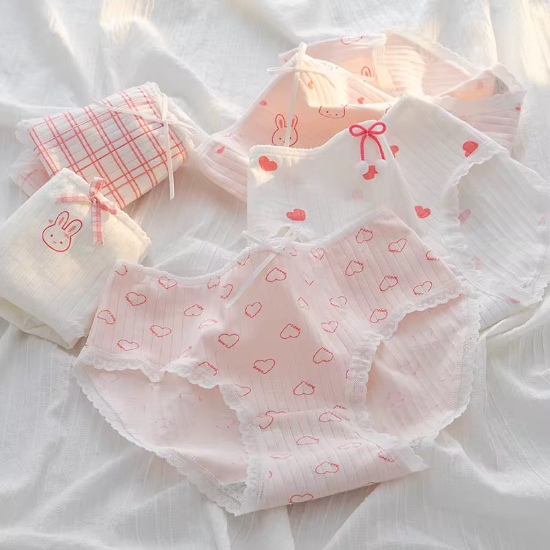 PRETTY HEART COTTON PANTY (Pack of 2/3/5)