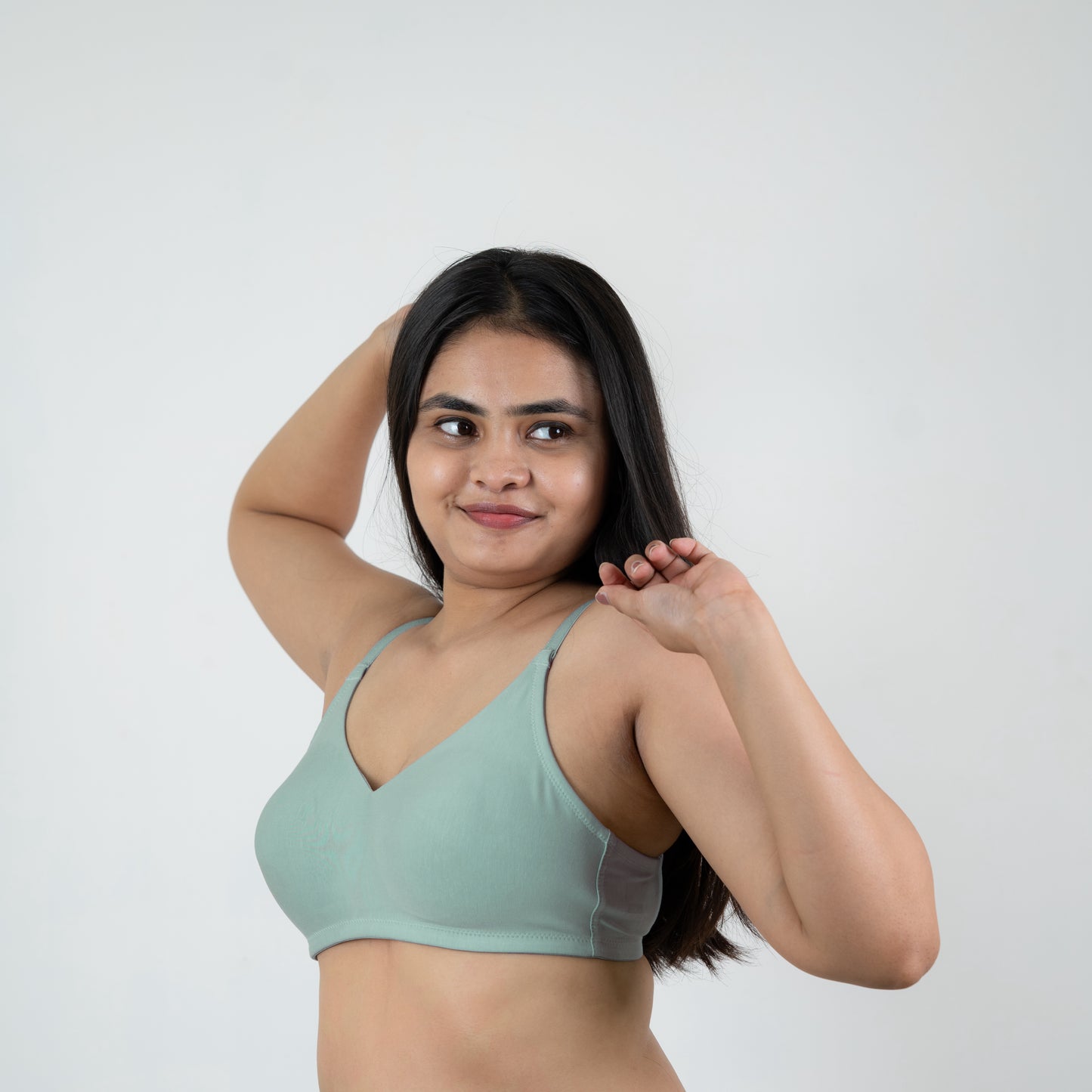 NON PADDED SEAMLESS BRA (A/B/C cup)