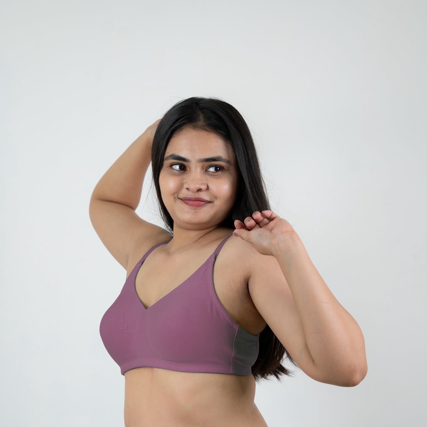 NON PADDED SEAMLESS BRA (A/B/C cup)