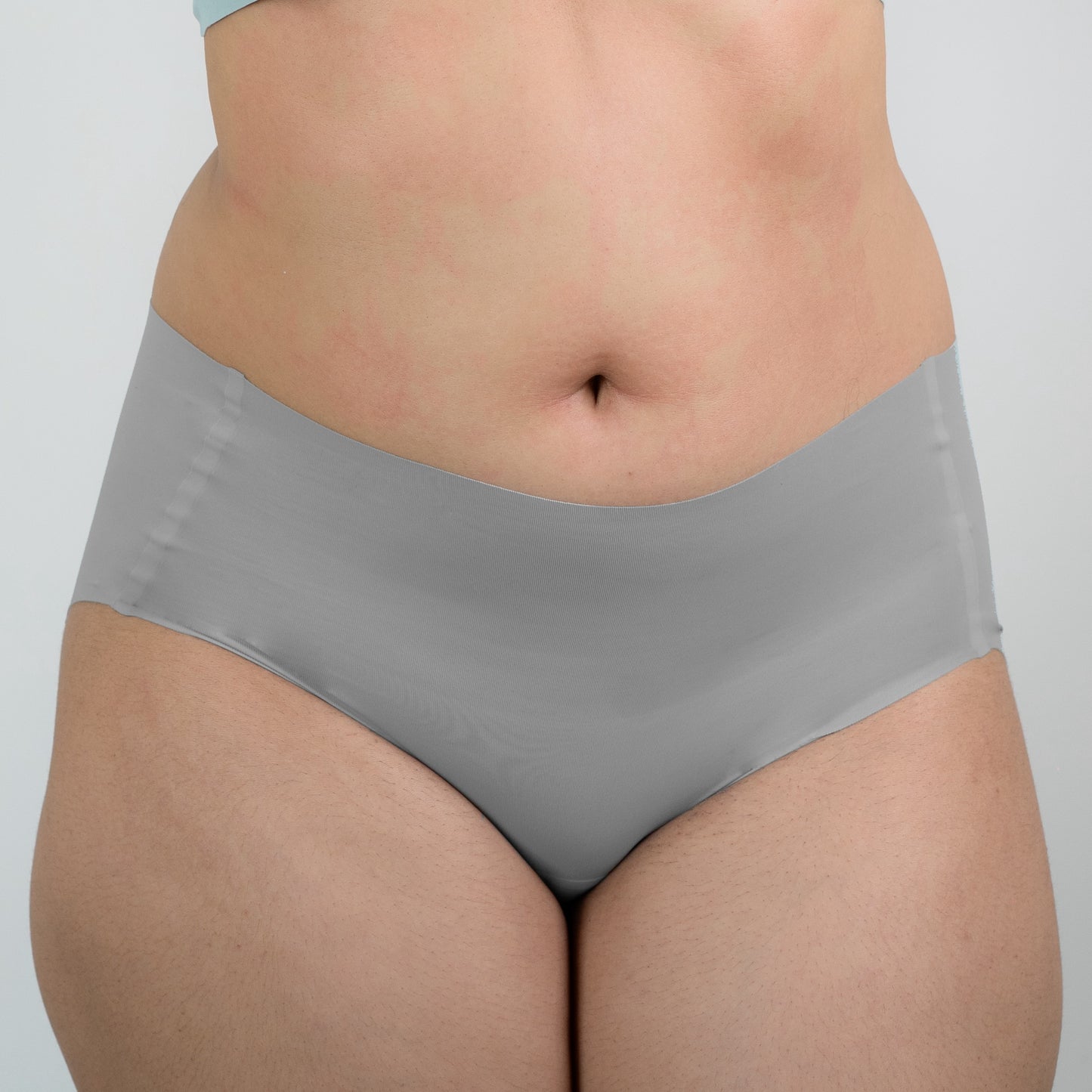 MIDWAIST SEAMLESS PANTY