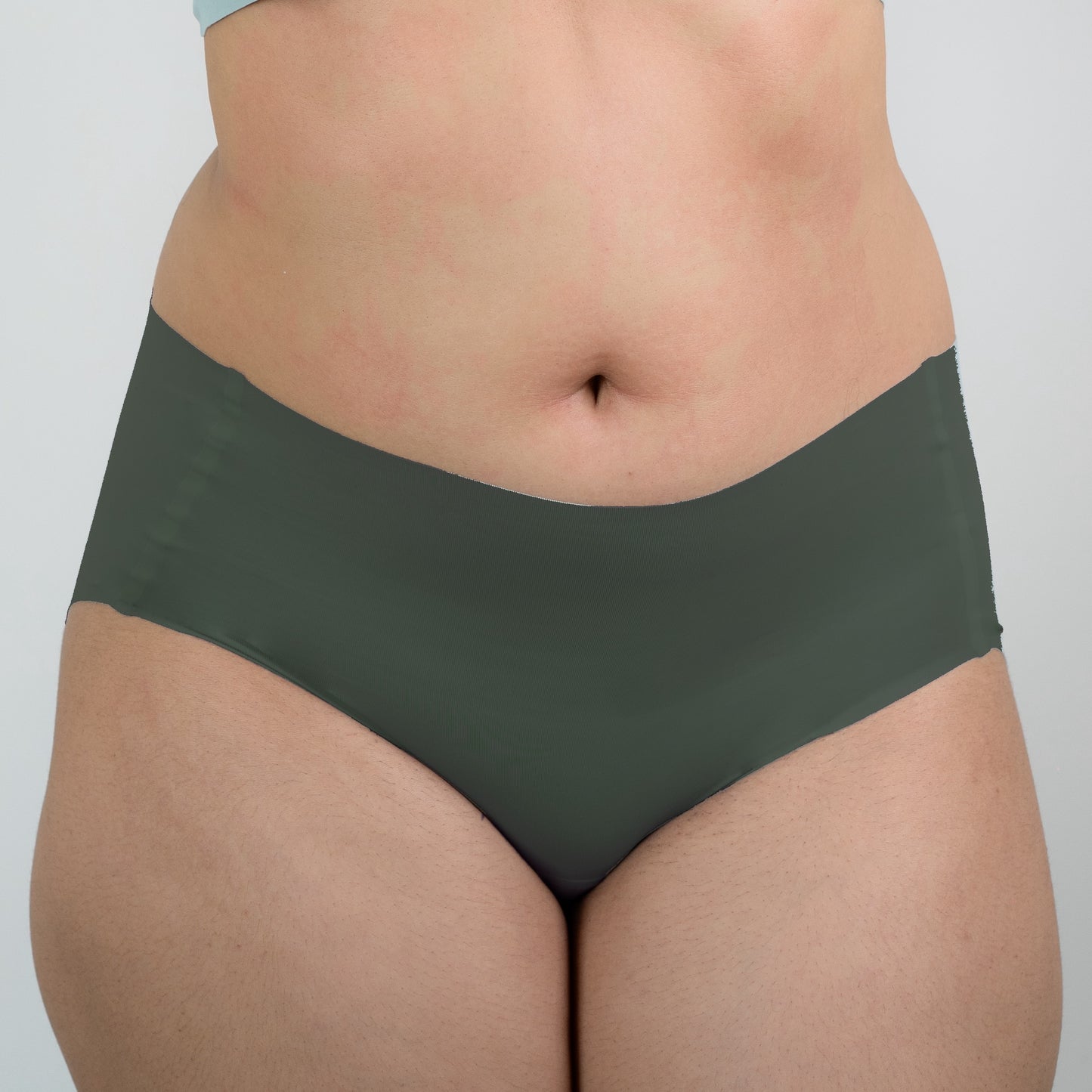 MIDWAIST SEAMLESS PANTY