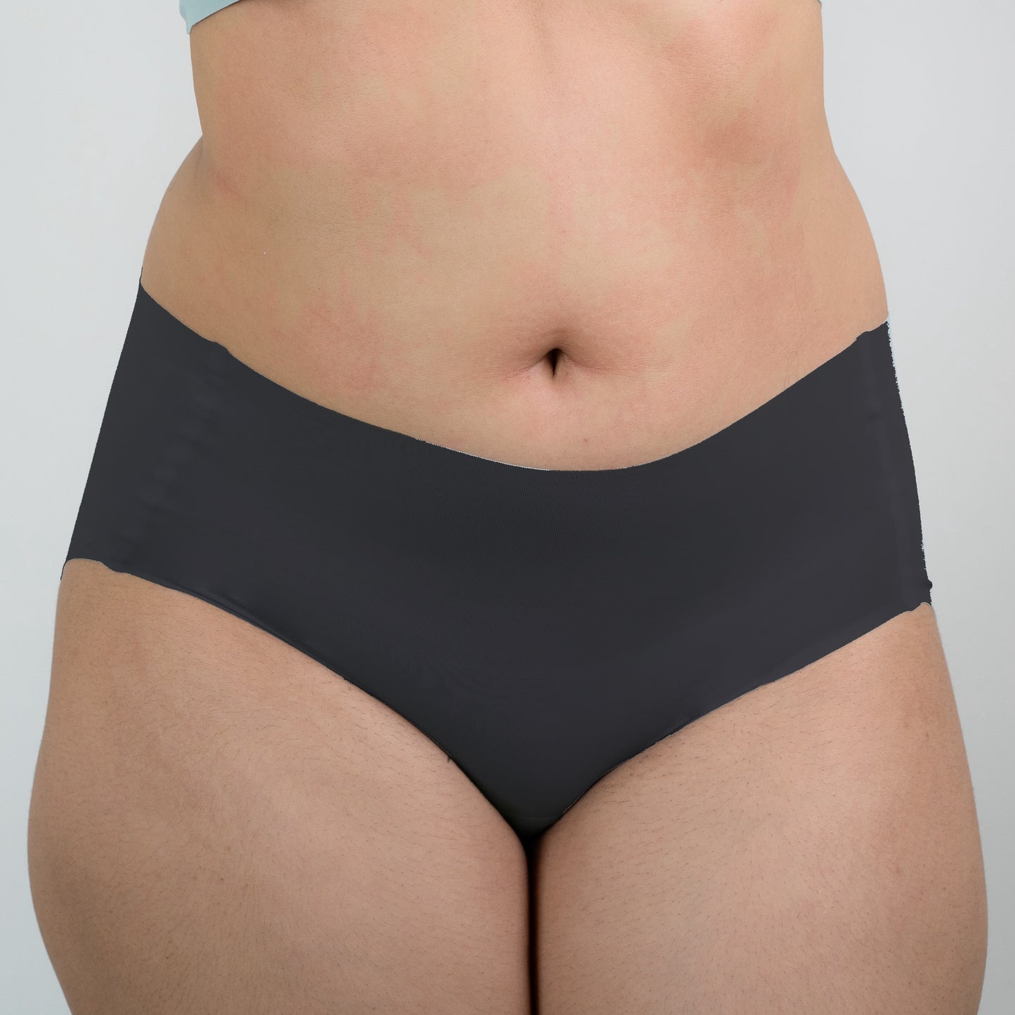 MIDWAIST SEAMLESS PANTY
