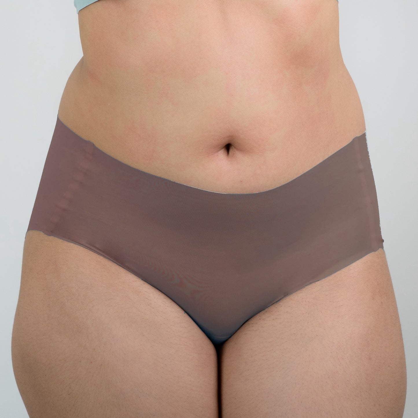 MIDWAIST SEAMLESS PANTY