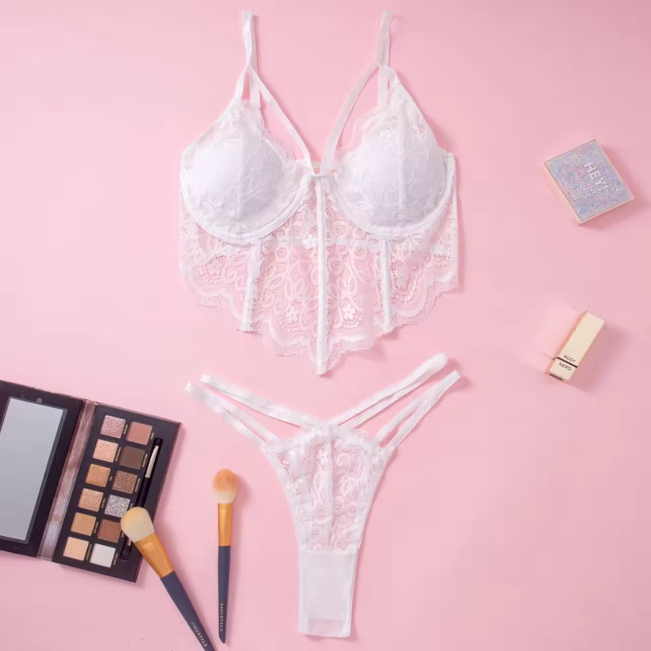 LUNA EROTIC LACEY SET