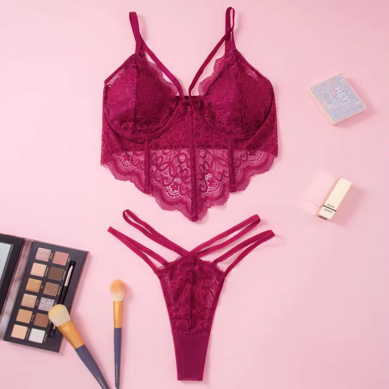 LUNA EROTIC LACEY SET